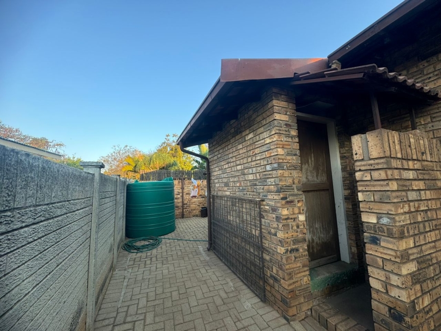 4 Bedroom Property for Sale in Bodorp North West